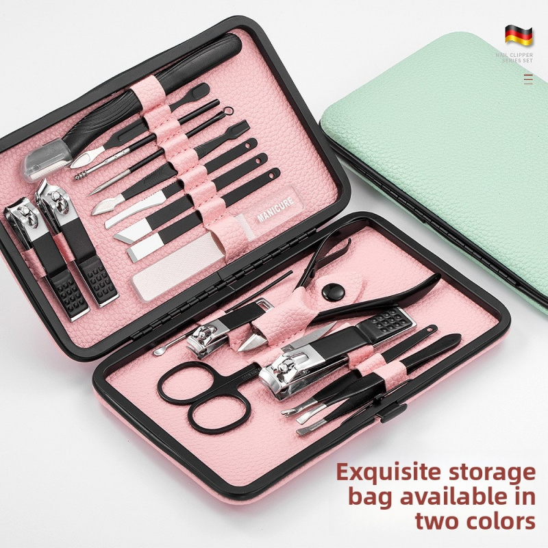 18-częściowy zestaw do manicur – Mens Grooming Kit Case recenzja i cena