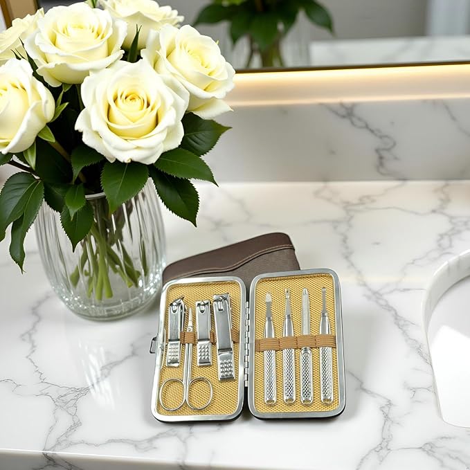 Zestaw do manicure dla mężczyz – Mens Grooming Kit Case recenzja i cena